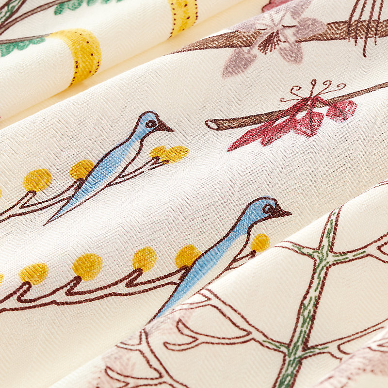 Cinq Forets Primaires shawl 140 | Hermès Macau SAR